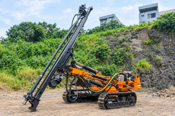 Crawler Drilling Rigs for Difficult Terrain Methods for Agricultural Boreholes